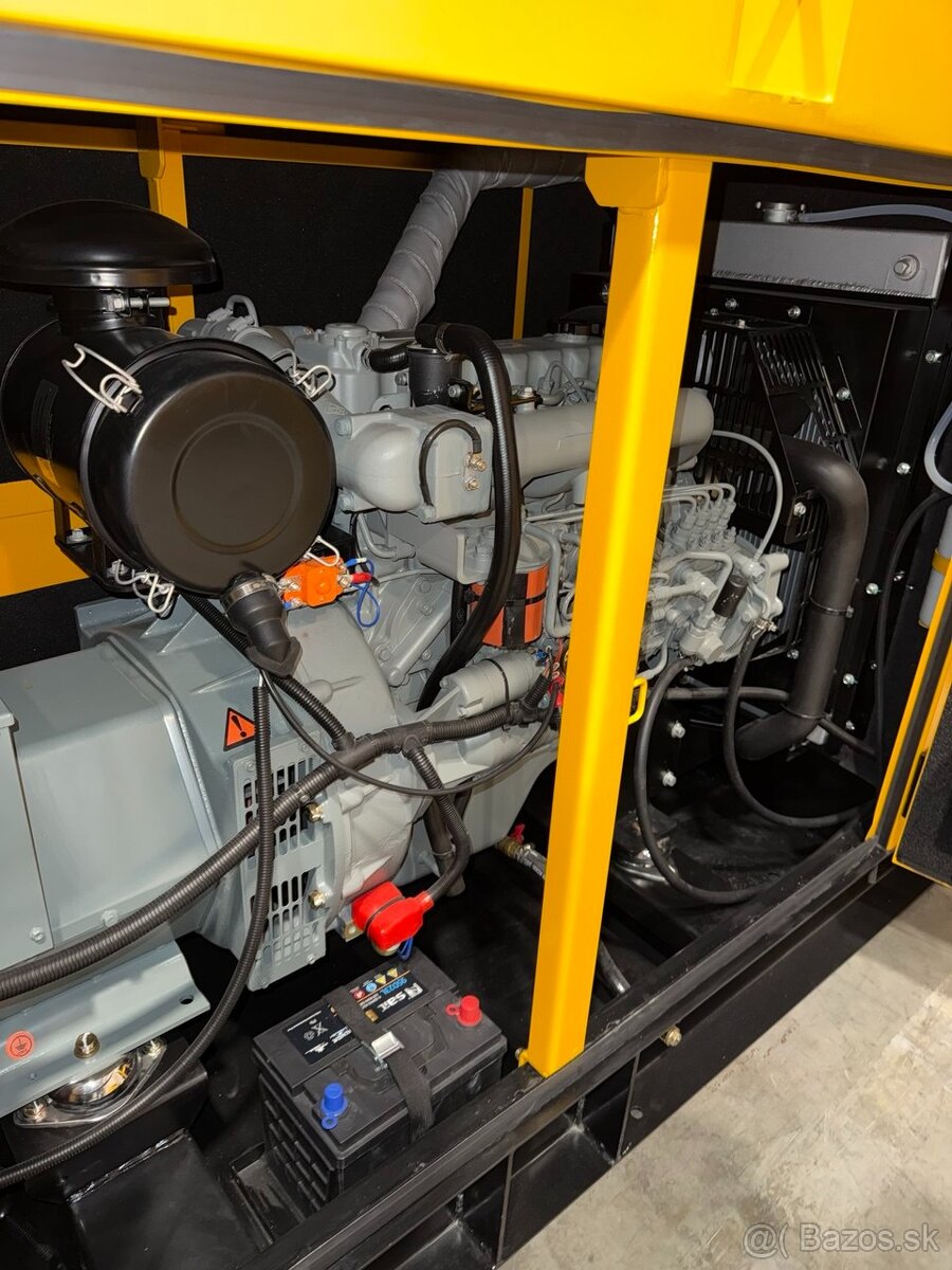 Naftová elektrocentrála PDE-44 kVA s ATS. - 8