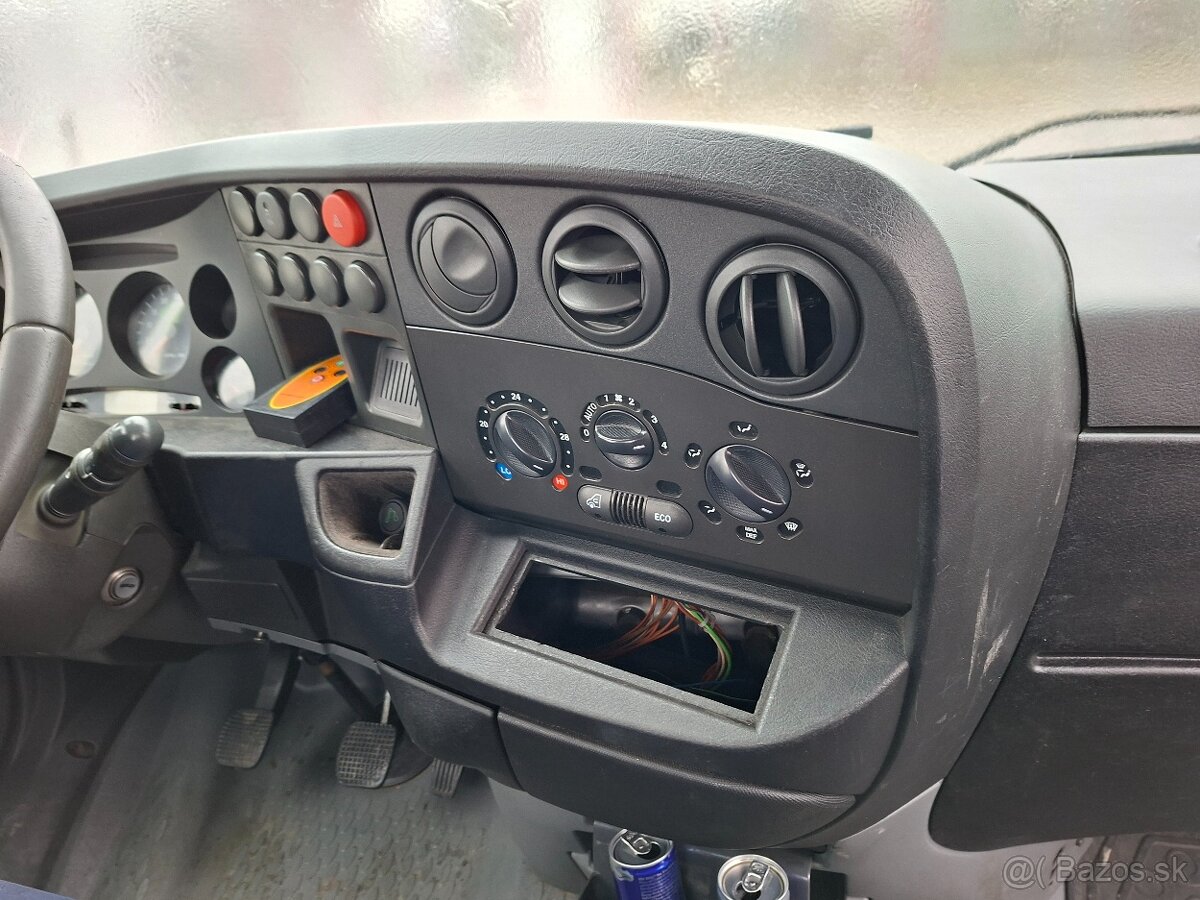 Iveco daily odťahovka - 8