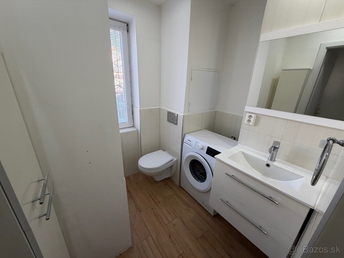 2 izbový byt v centre so zariadením, balkónom, klímou - 8