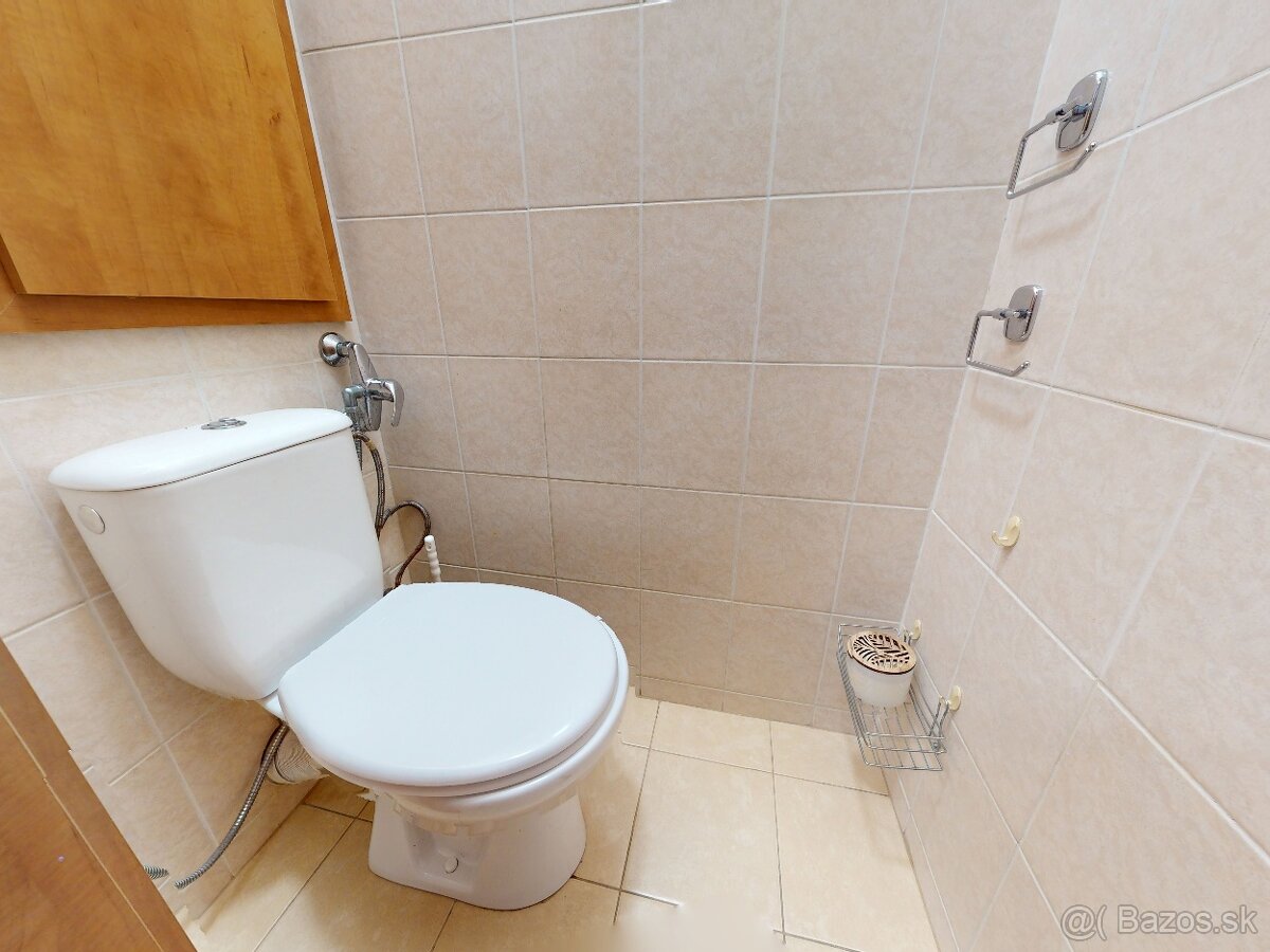 Príjemný dvojizbový byt na Chlumeckého ulici v Ružinove - 8