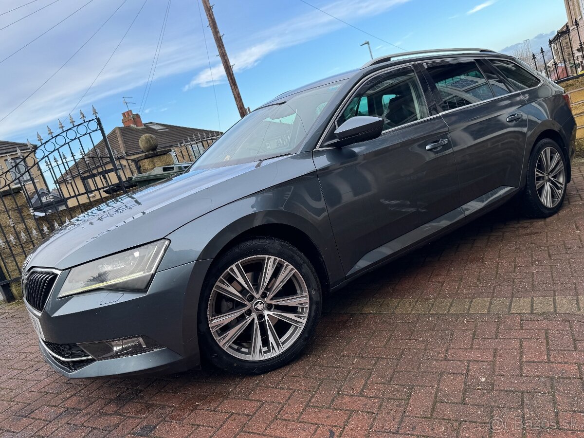 Škoda Superb 2018 2.0tdi 110kw Dsg - 8
