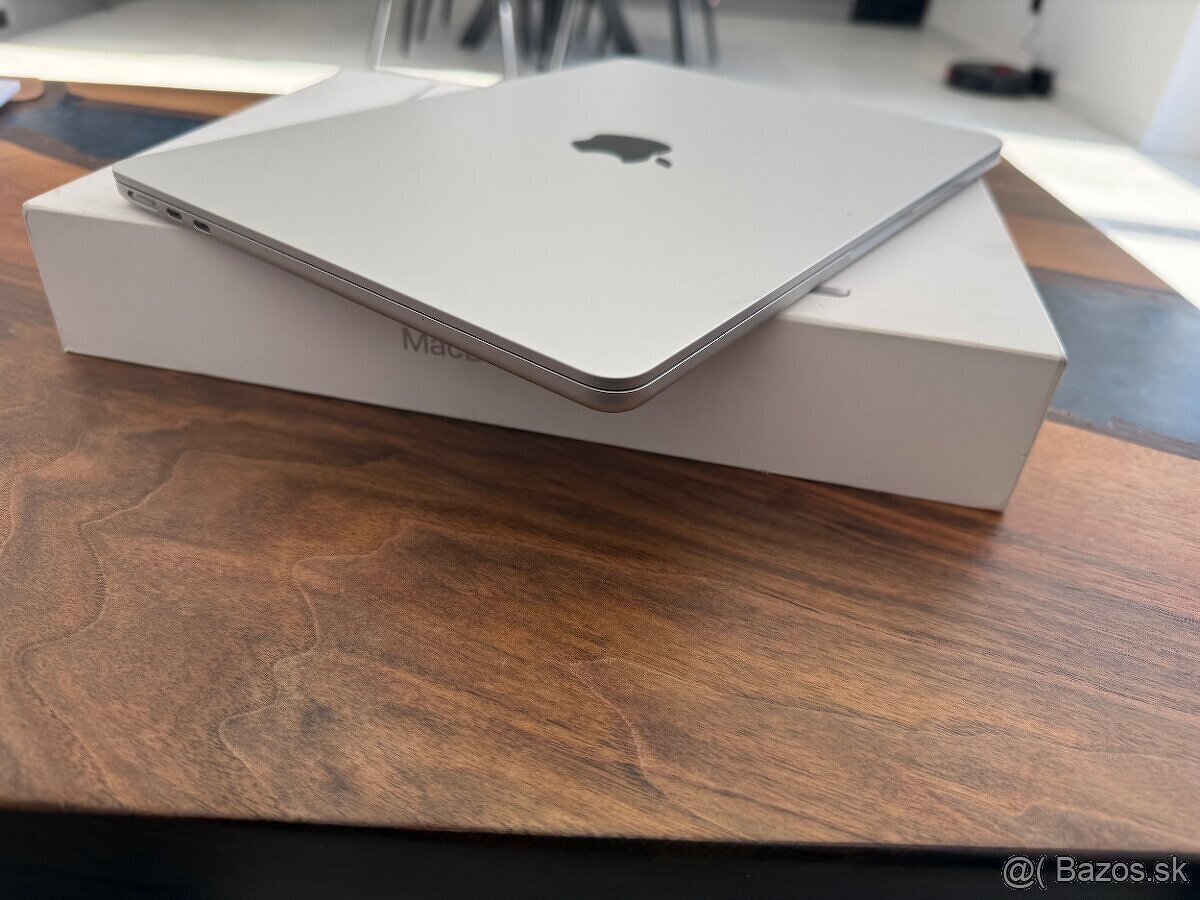 MacBook Air M4 13” 100% bateria 16/256gb - 8