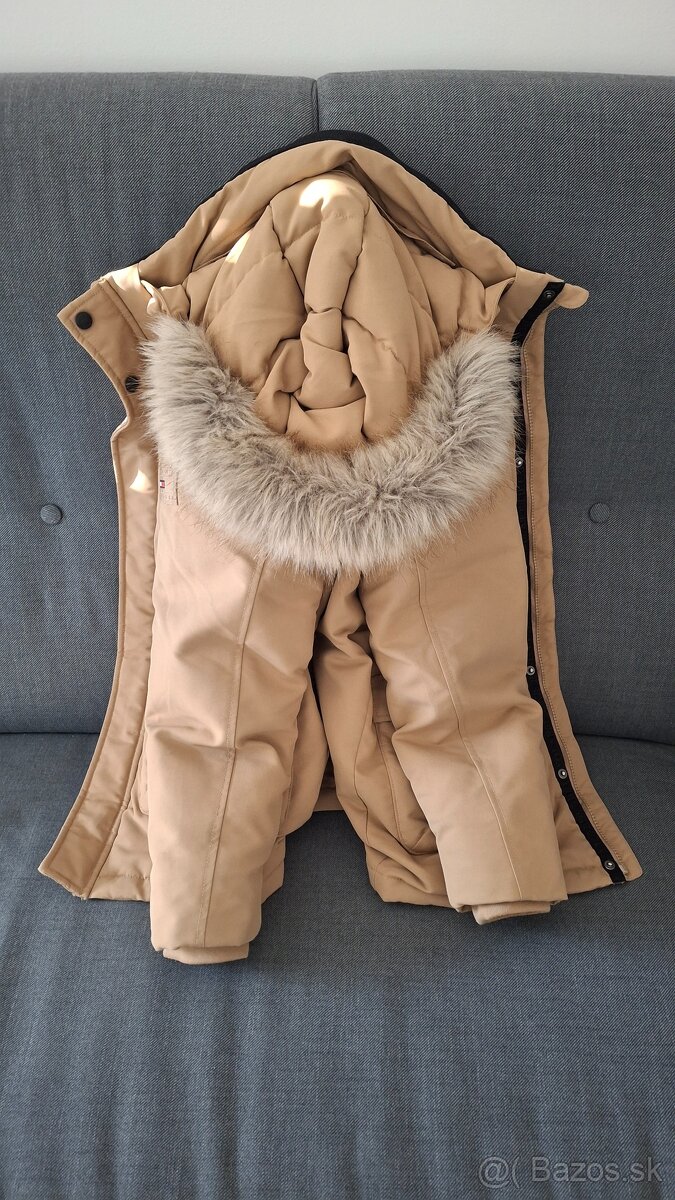 TOMMY HILFINGER 152 - 8