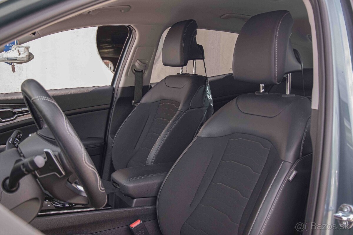 Kia Sportage 1.6 T-GDi Platinum A/T - 8