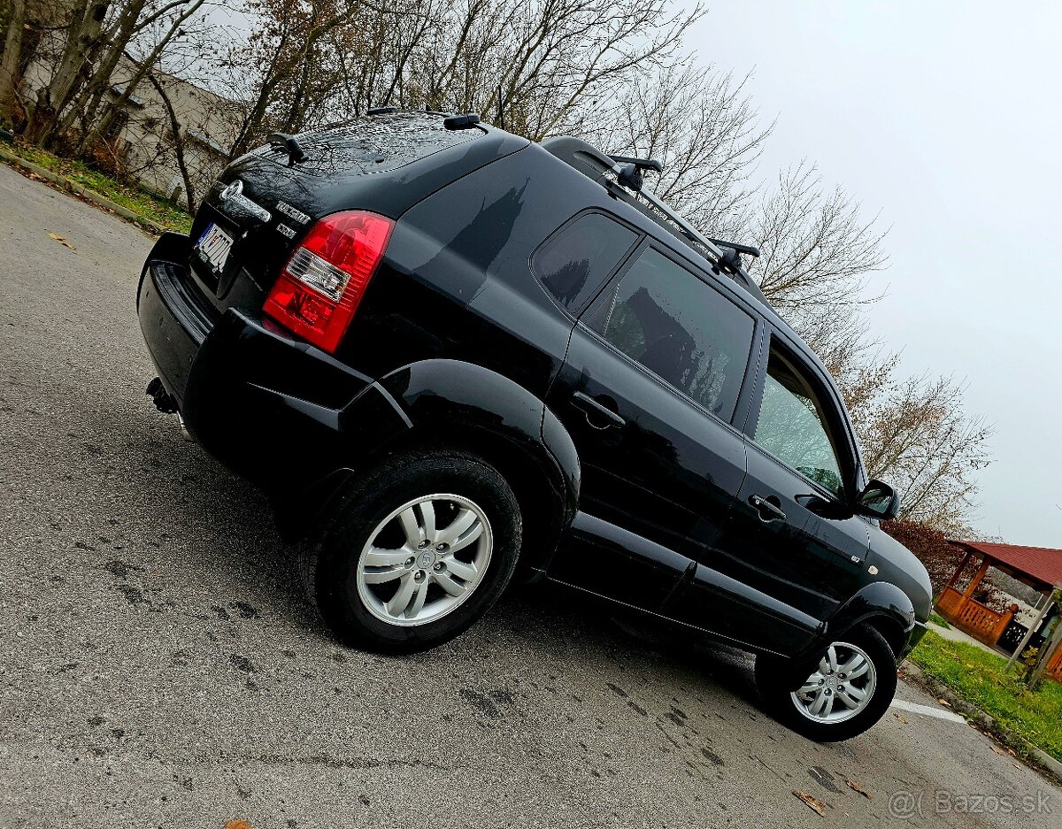 Hyundai Tucson 2.0 crdi 4x4 SK - 8