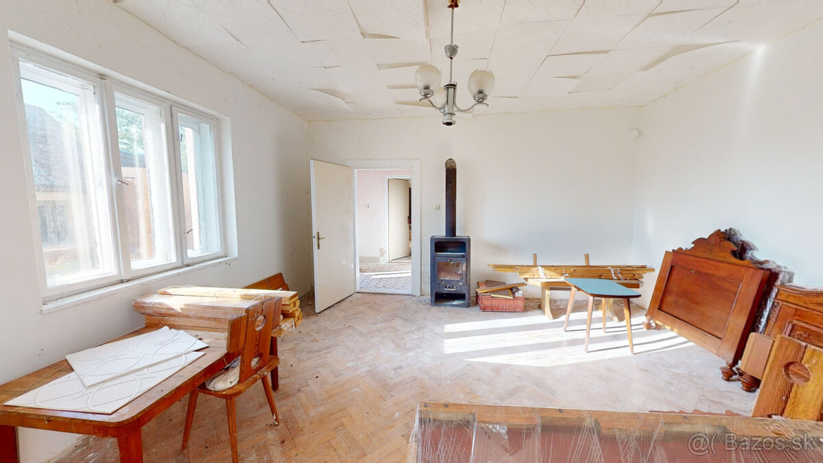 BartanusReality - Na predaj starší rodinný dom s veľkým poze - 8