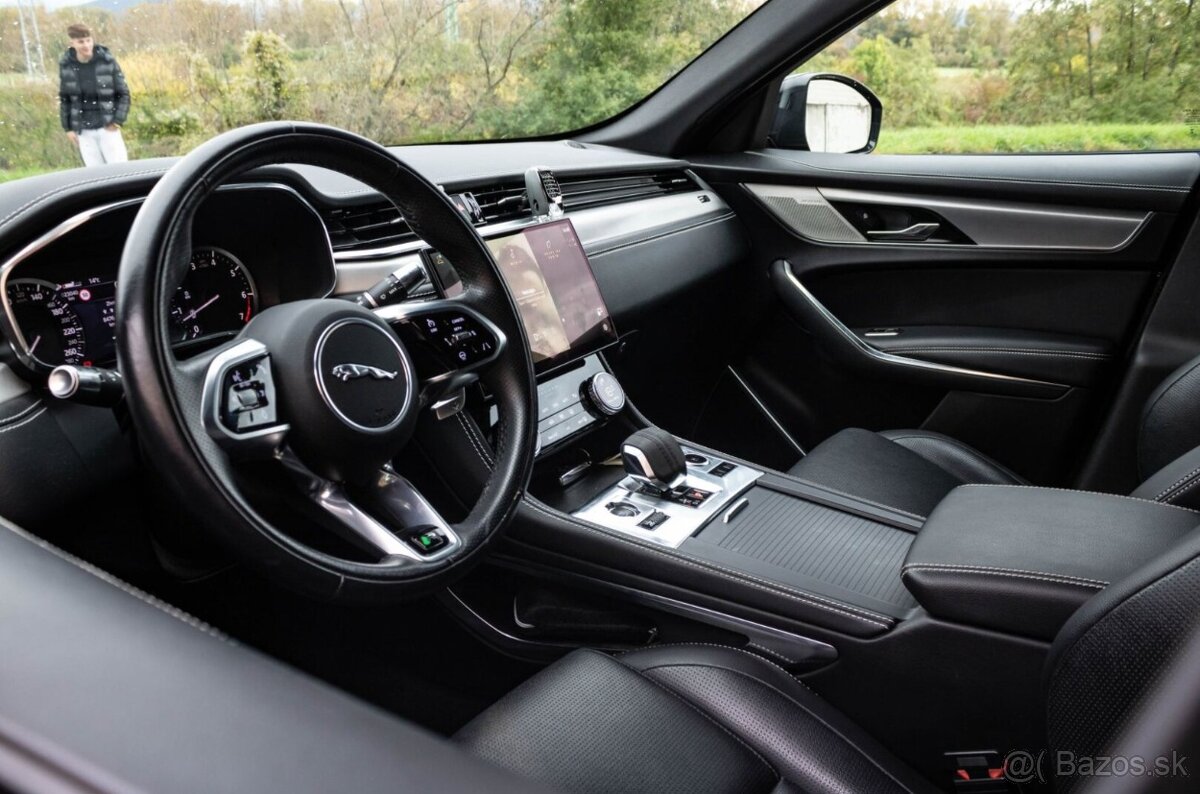 Jaguar F-Pace 3.0 I6 P400 MHEV R-Dynamic Black AWD A/T - 8