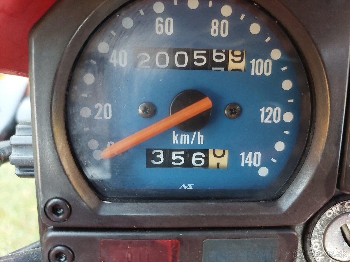 Kawasaki KMX 125 - 8