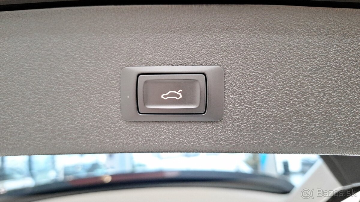 Q5 2,0TDi 130kw quattro AT - 8