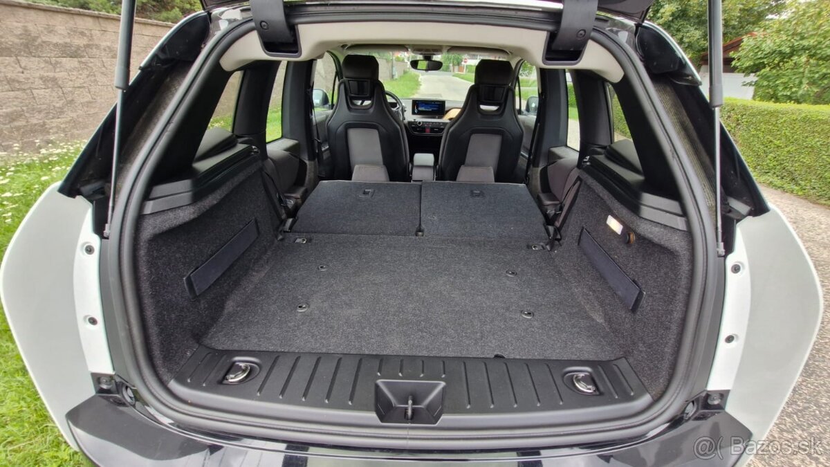 BMW i3 - 8