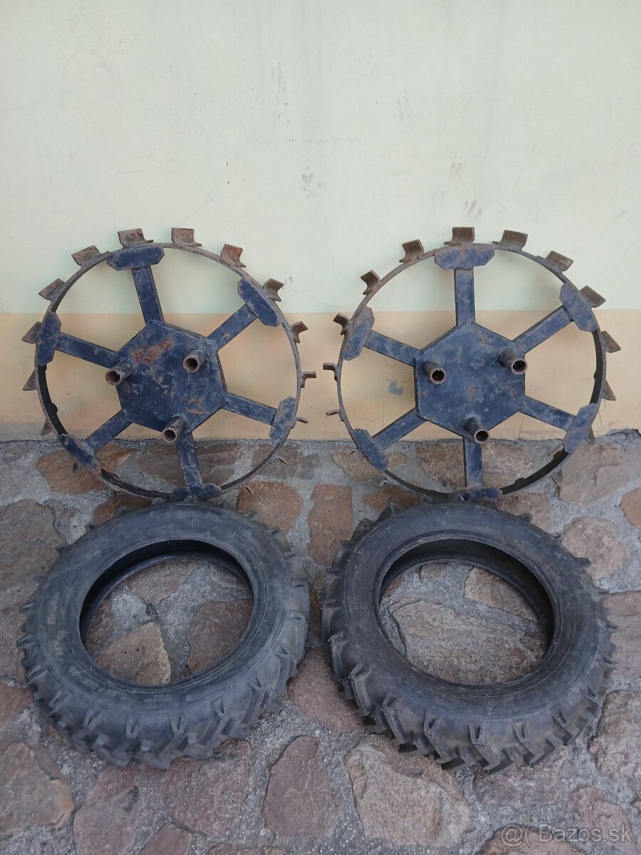 Malý traktor - 8