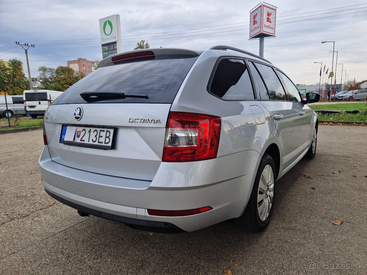 Škoda Octavia Combi 2.0 TDI Ambition EU6 - 8