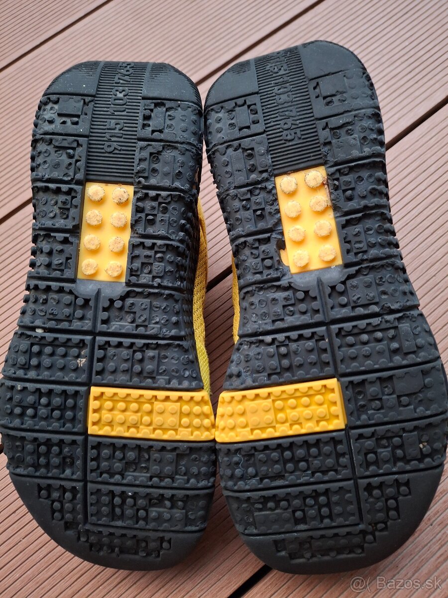 Botasky Lego Adidas - 8