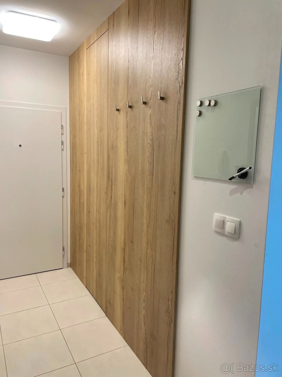 Realitný kancelária REALADR s.r.o. - 8