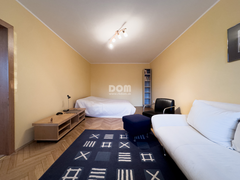 rkDOM | 1 izbový byt na prenájom Žilina - Hliny VII. - 8