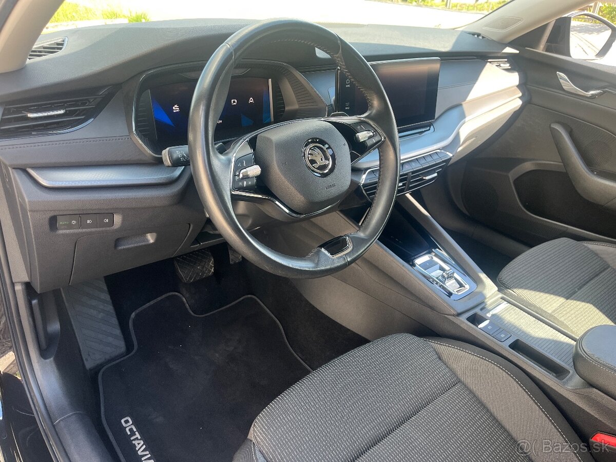 Škoda Octavia combi 2.0 TDi Dsg - 8