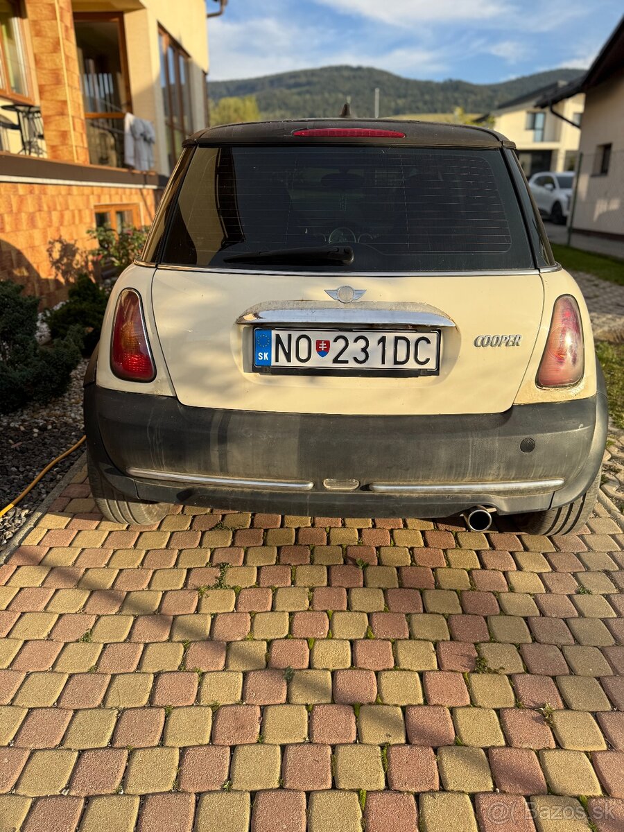 MINI COOPER - 8