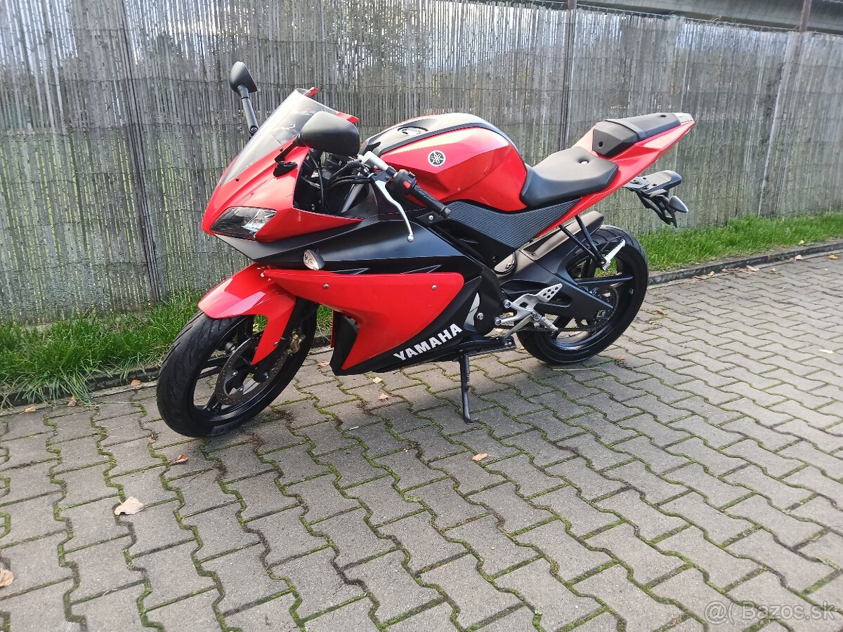 Yamaha YZF-R 125 - 8