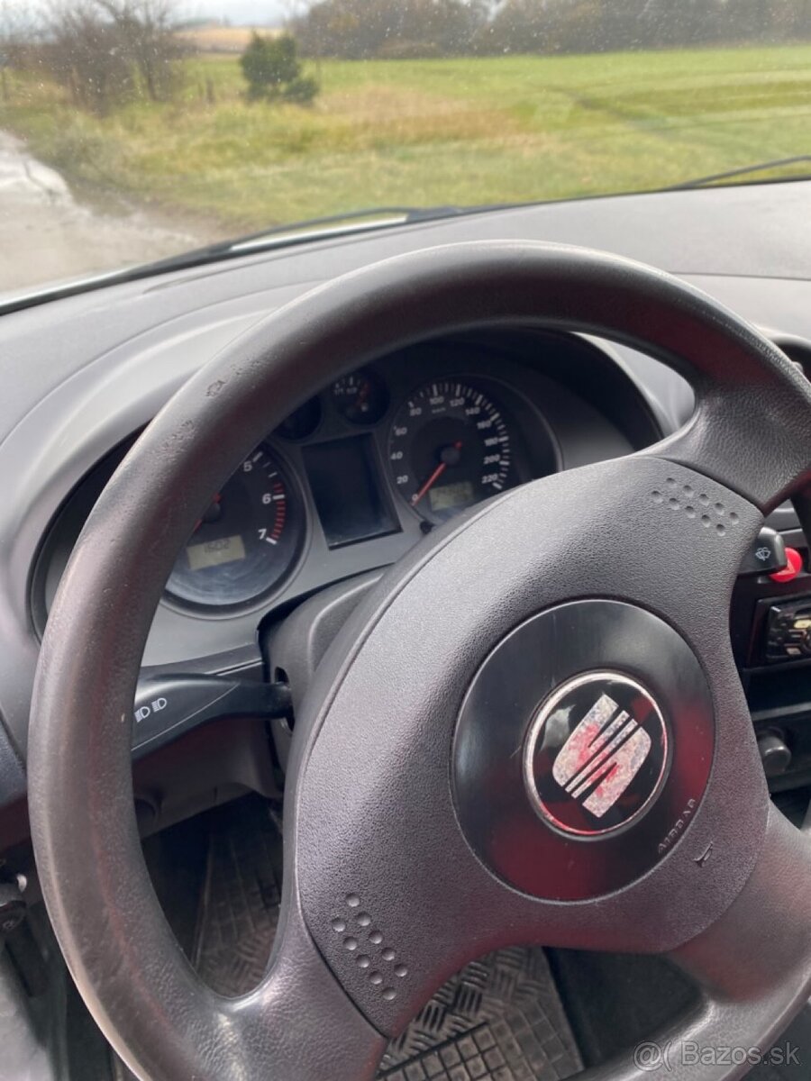 Seat ibiza 1.2 47kw - 8