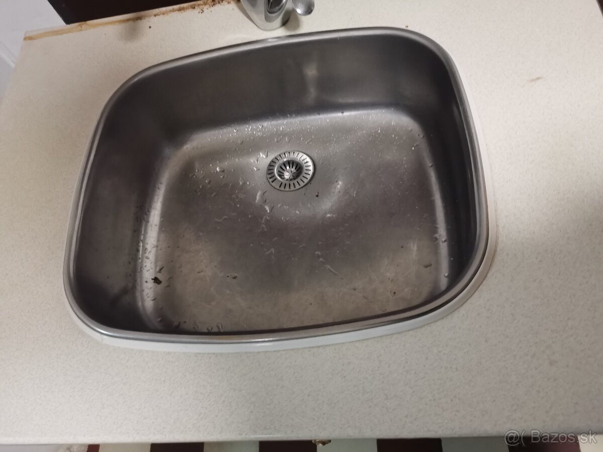 Kuchynskýa linka - 8