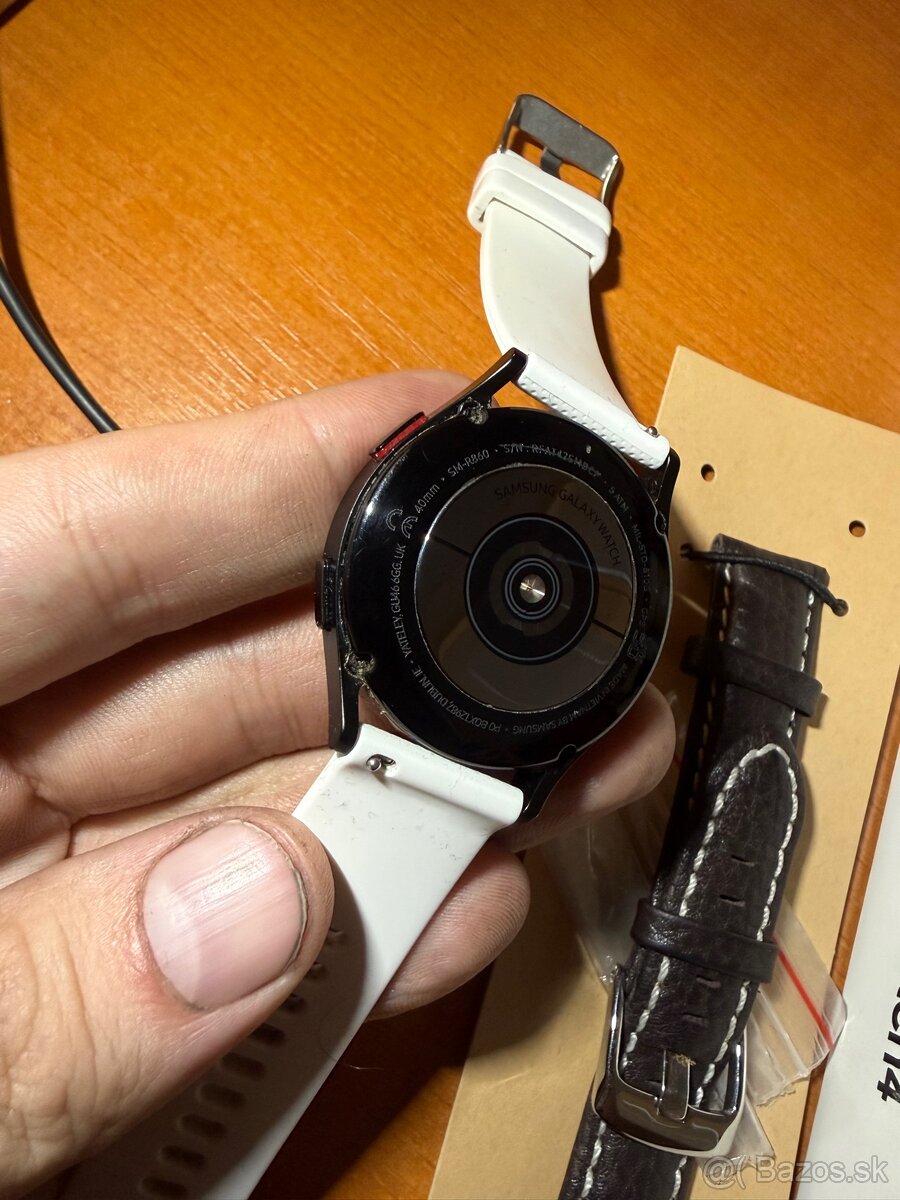 Samsung GALAXY Watch 4 40 mm - 8