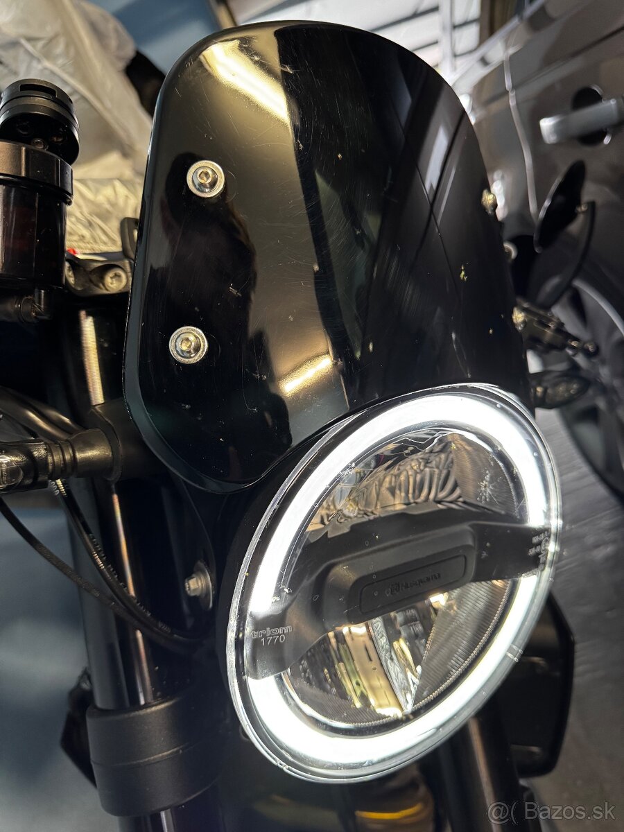 Husqvarna 701 Vitpilen - 8