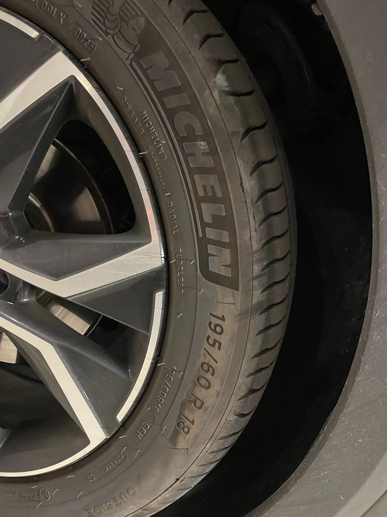 MICHELIN e-Primacy 195/60 R18 96H – TOP stav - 8