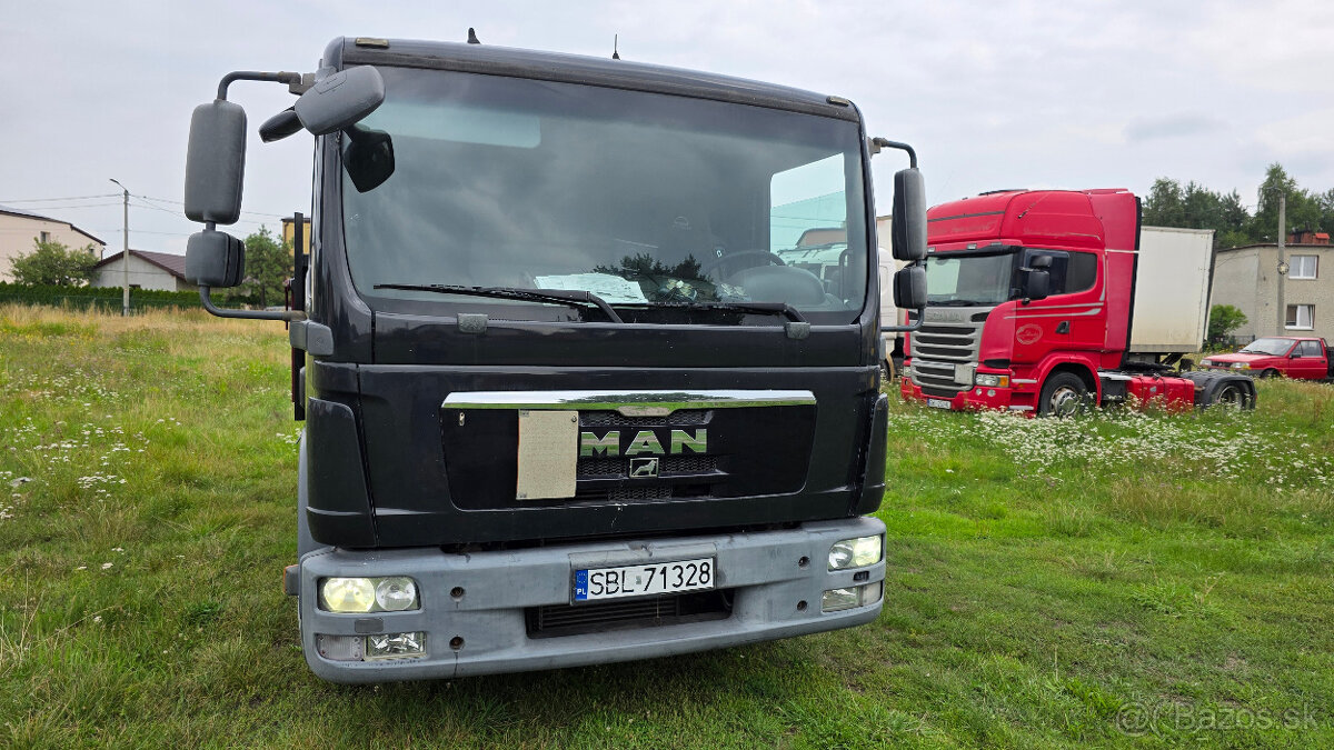 MAN TGL 10.220 Třístranný sklápěč ve velmi dobrém stavu - 8