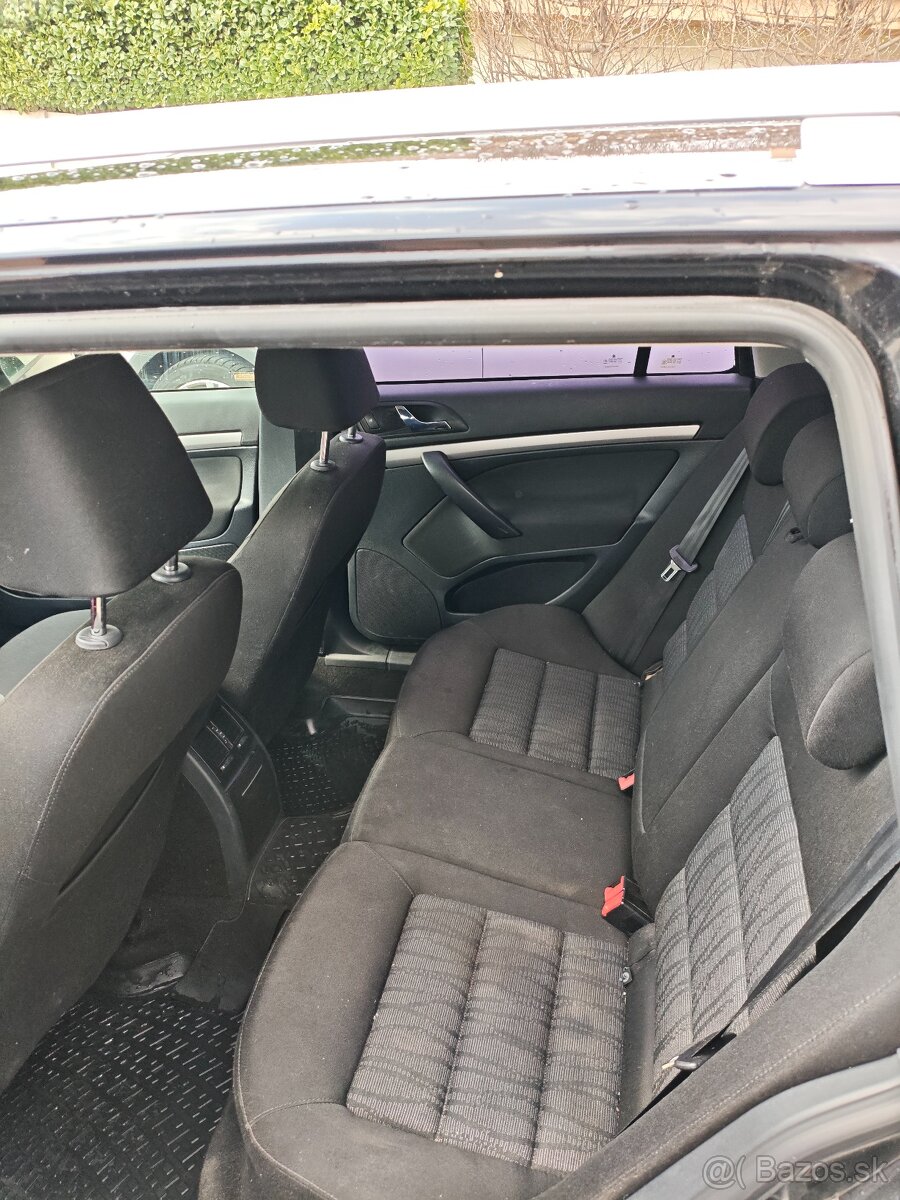 Škoda Octavia 2.0 TDI CR DSG 2012 - 8