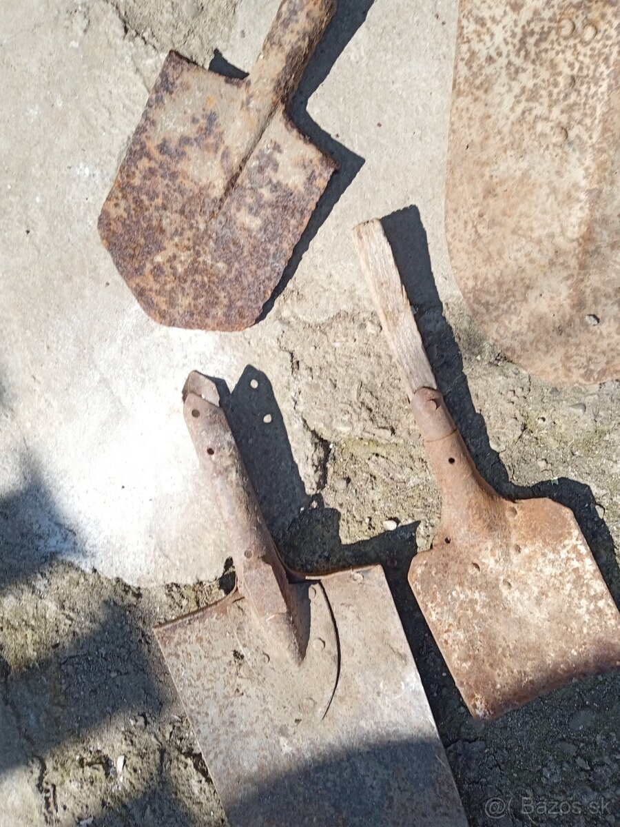 Vojenské historické lopatky - 8