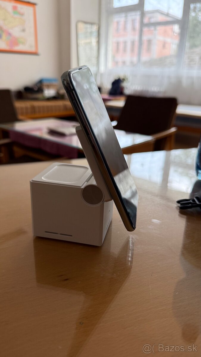 Samsung Galaxy S 10e - 8