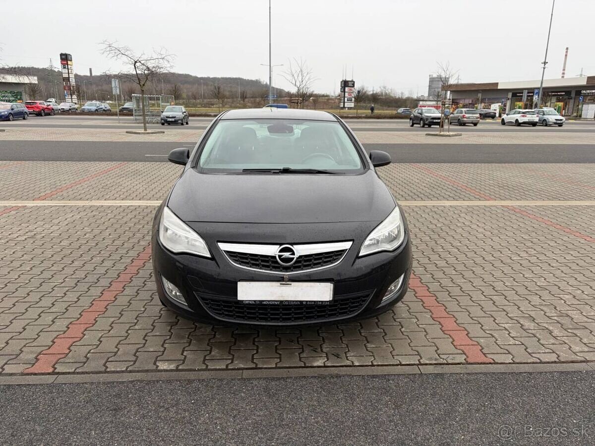 Opel Astra 1.4 16V ČR naj. 145t - 8