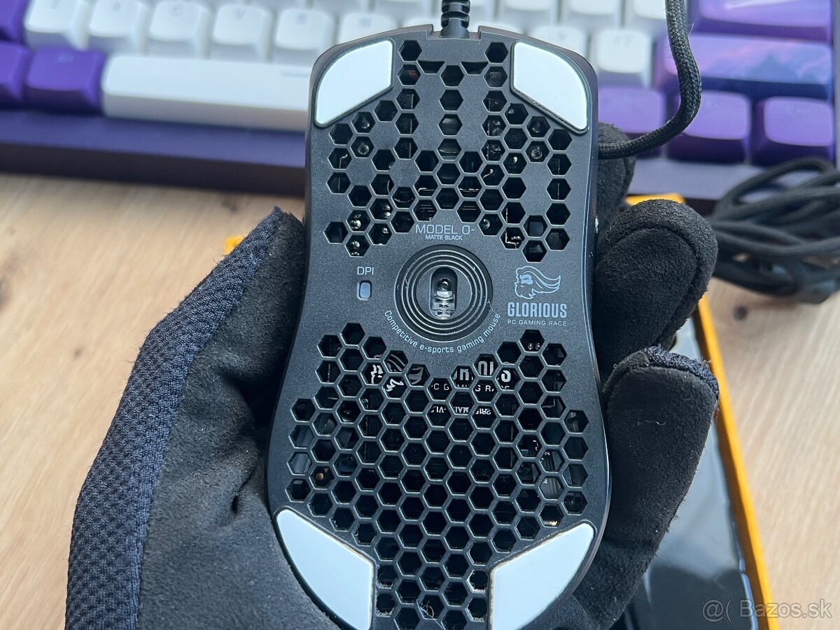 Glorious model o- - 8