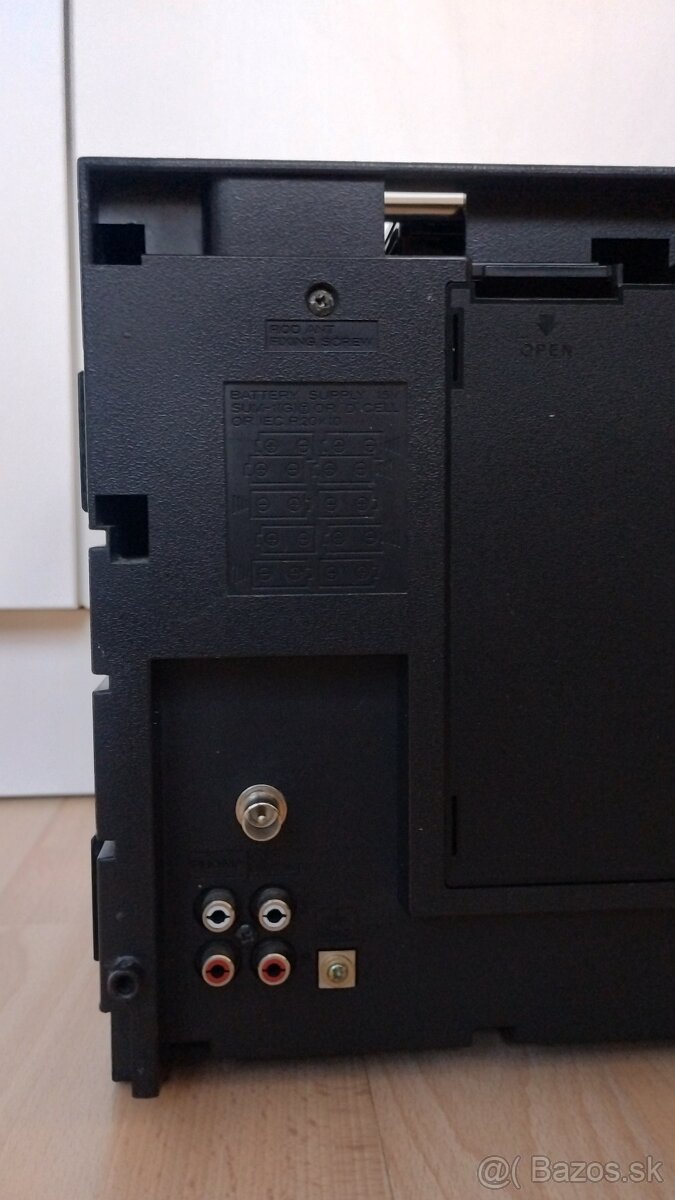 Predám Boombox TRK-W550E - Hitachi - 8