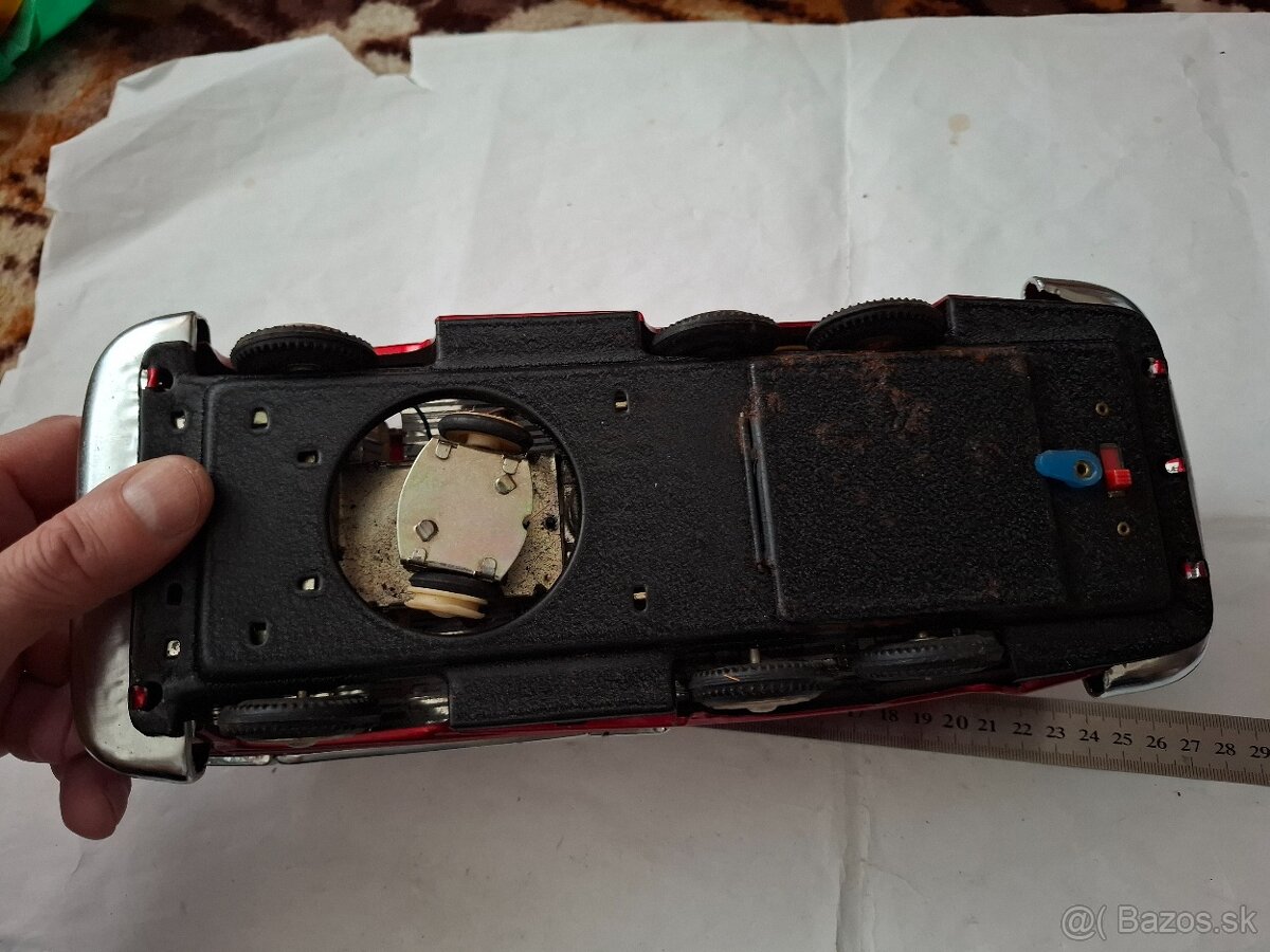 Stará hračka - autobus - 8