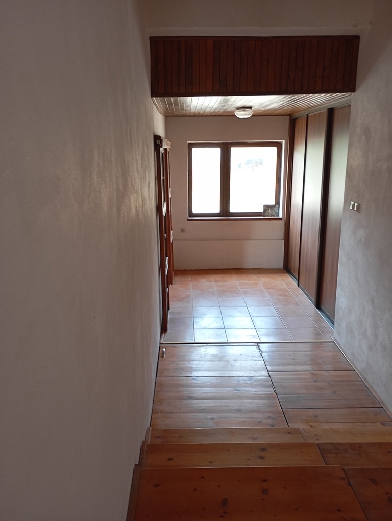 Predám RD Nevidzany s okamžitým nasťahovaním. - 8