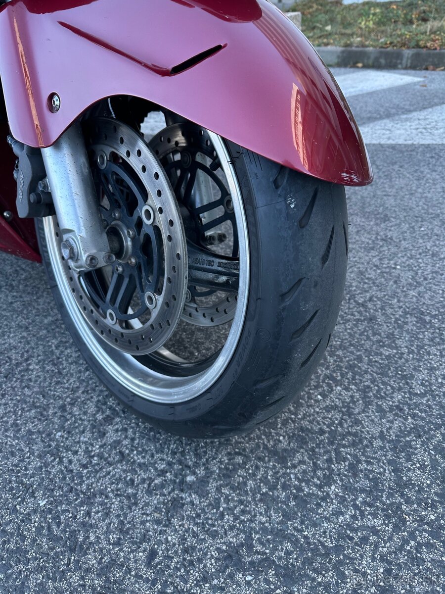 Honda CBR1100 XX Blackbird - 8