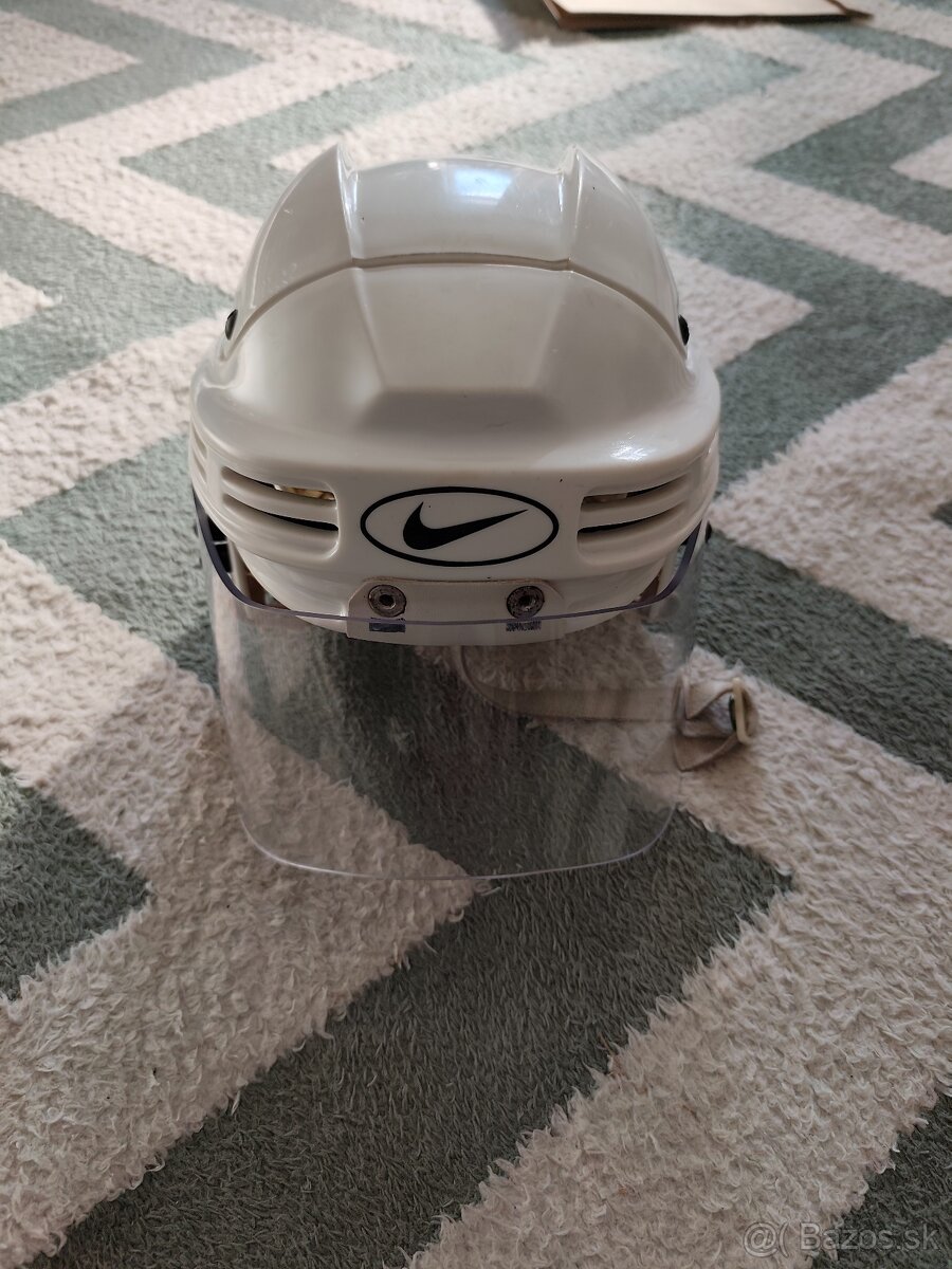 Predám hokejovú výstroj - 8