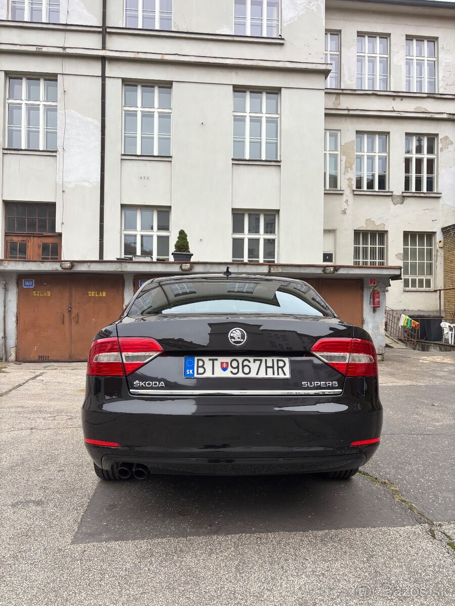Predám Škoda Superb 2 facelift 2.0TDI 103kW - 8