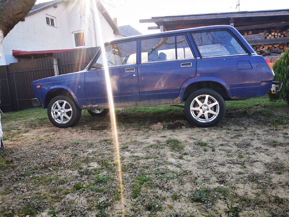 Lada Vaz Žiguli 2104 - 8