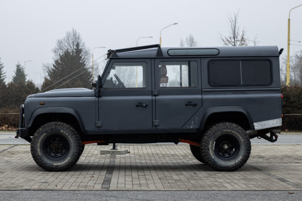 Land Rover Defender 110 SW, 90kW, (2007) - 8