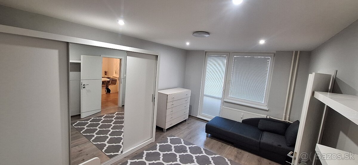 1 izbový byt prenajom - 8