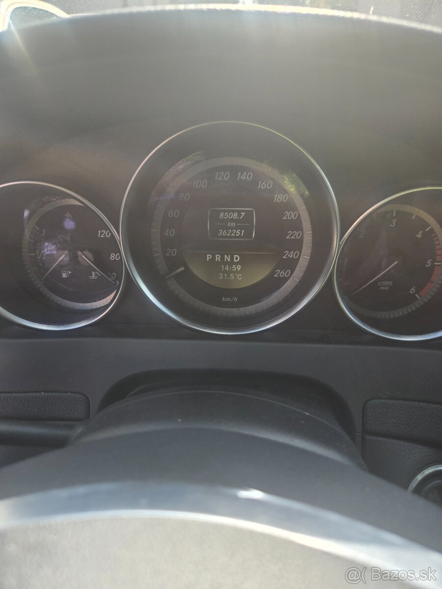 Mercedes C204 200 cdi - 8