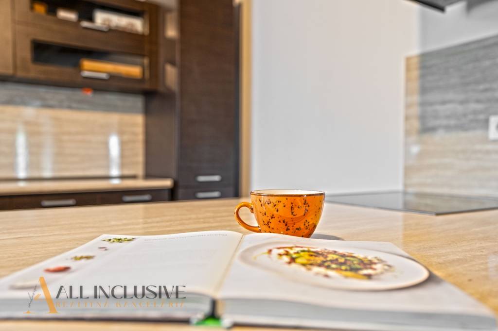 ALL INCLUSIVE | NA PREDAJ ZREKONŠTRUOVANÝ 6 IZBOVÝ RODINNÝ D - 8