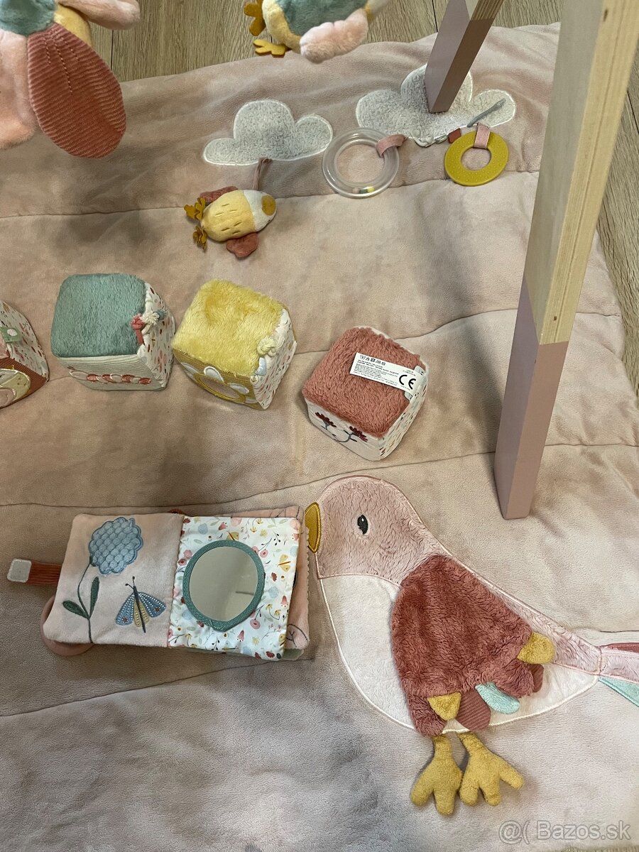 Little Dutch Hracia deka, drevená hrazda mix hračiek - 8