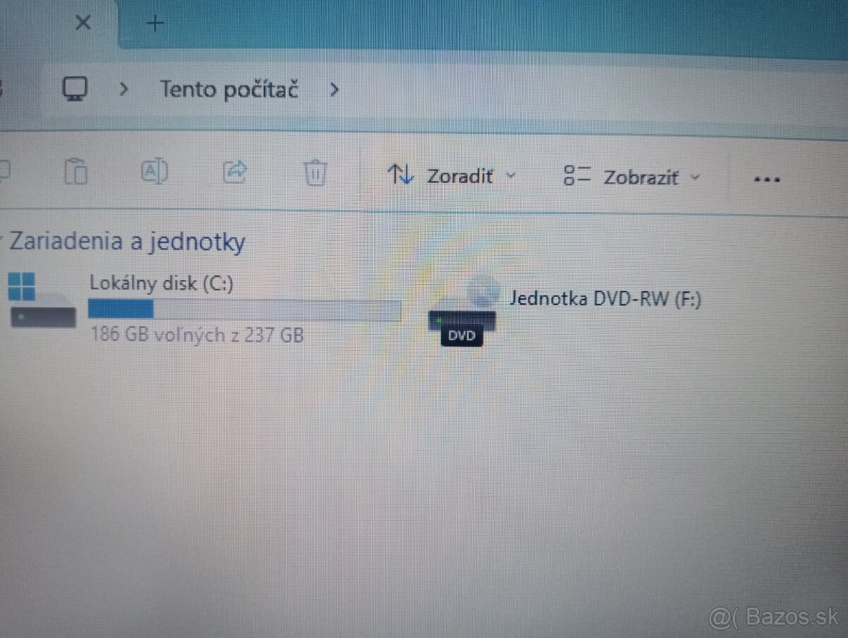predám HP probook 470 G1 , Intel® Core™ i3 , 8gb ram , ssd - 8