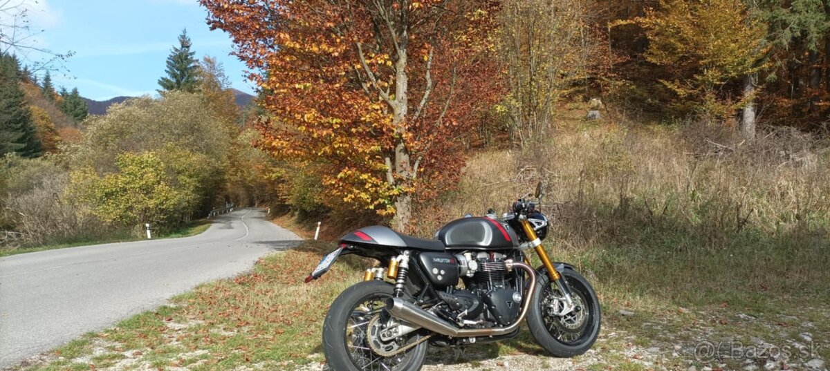 TRIUMPH THRUXTON RS1200 - 8