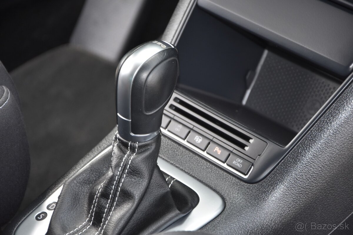 Volkswagen Tiguan - 8