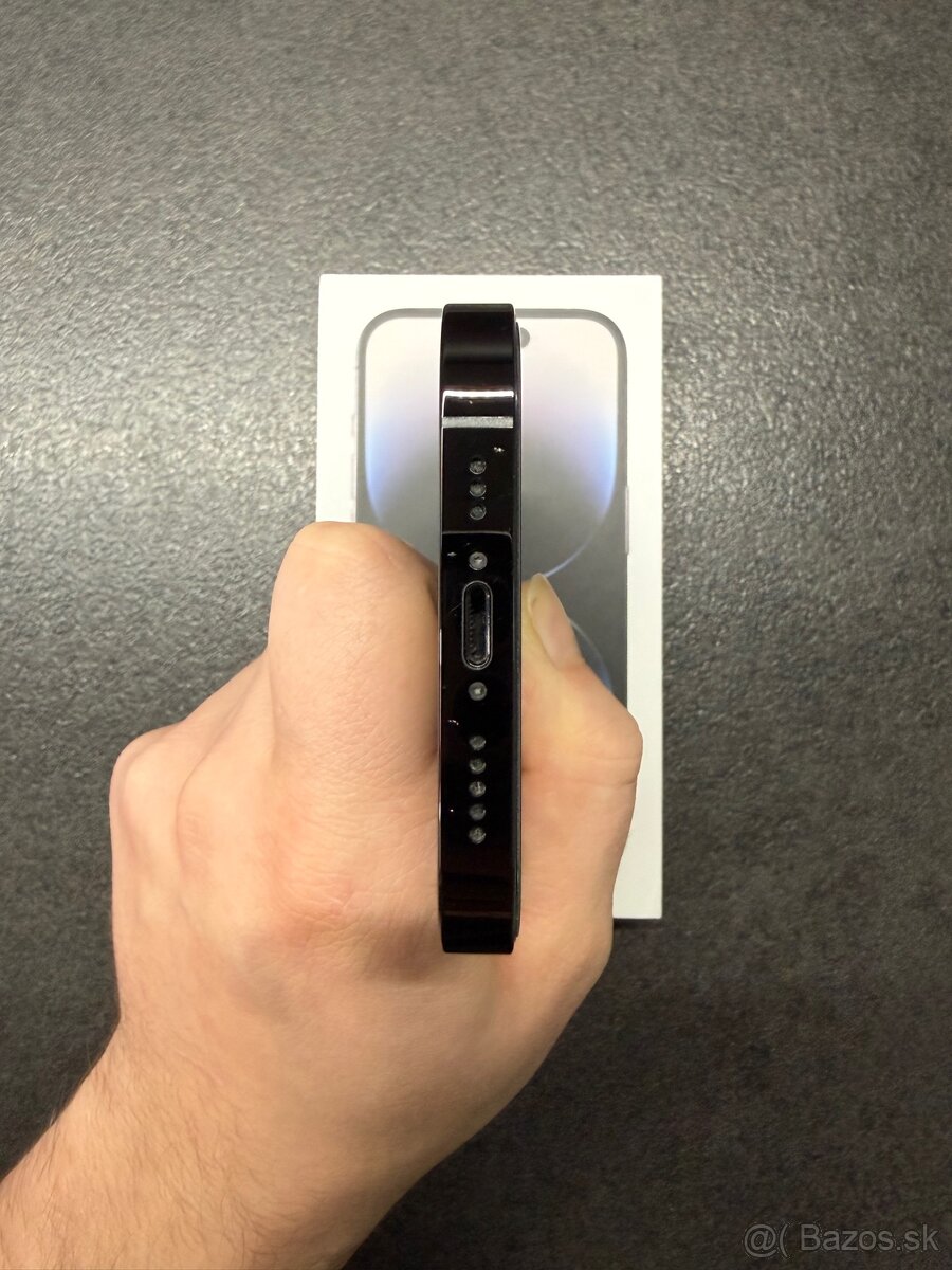 Apple IPhone 14 Pro - 8