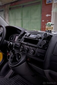 VW T5 Transporter 2.0 TDI Bluemotion - 8